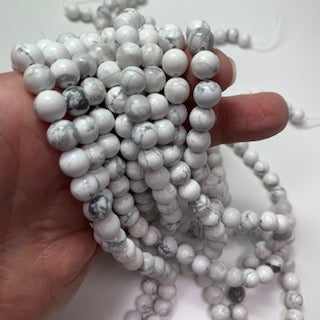 8mm Round Polished Howlite