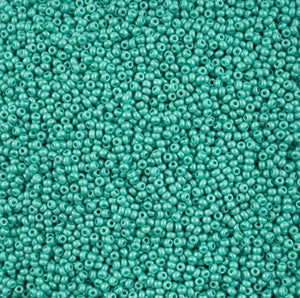 PR10 42115   Mint Permalux Dyed Chalk